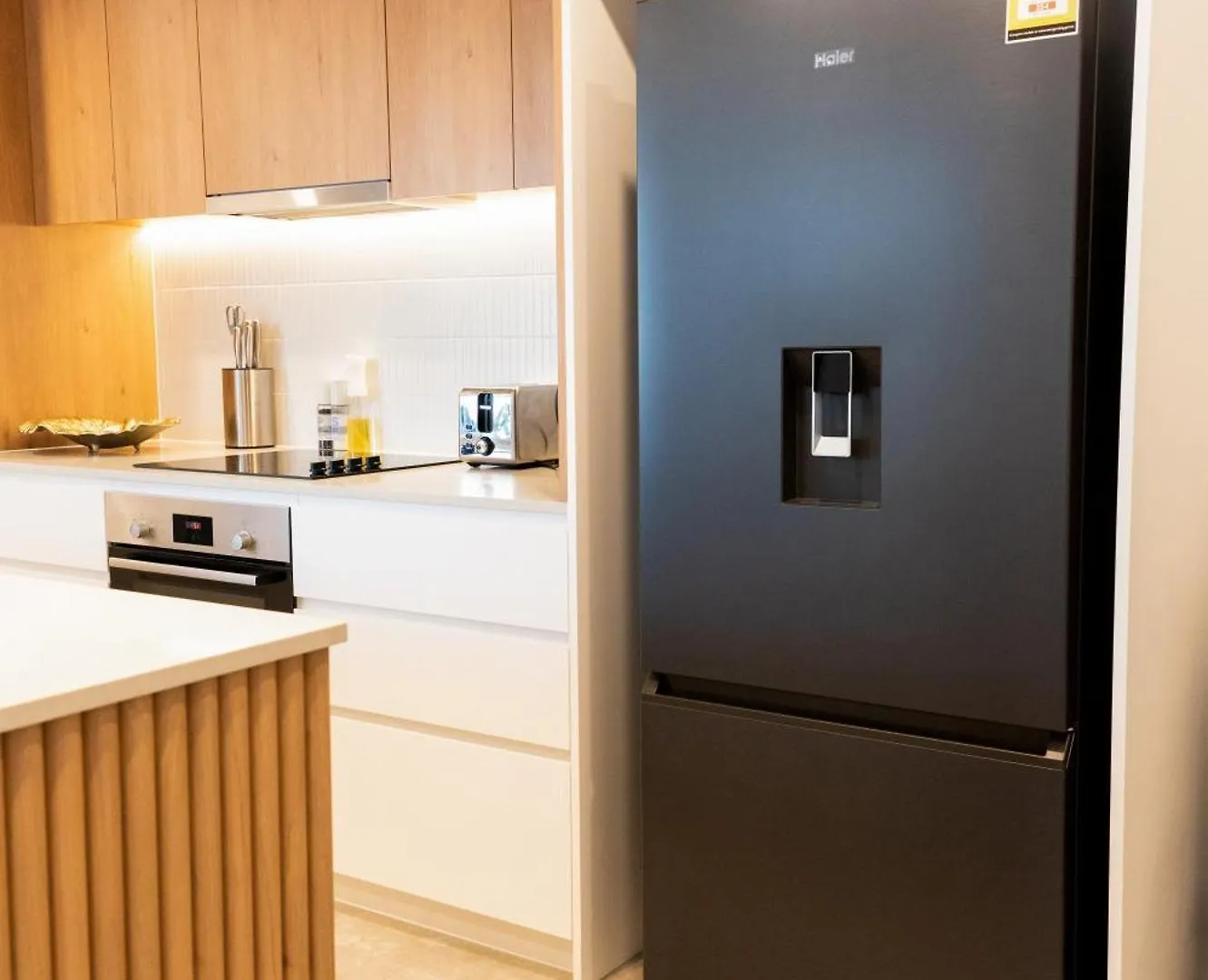 New City Condo With Brisbane River View & Parking 0*,  Australie